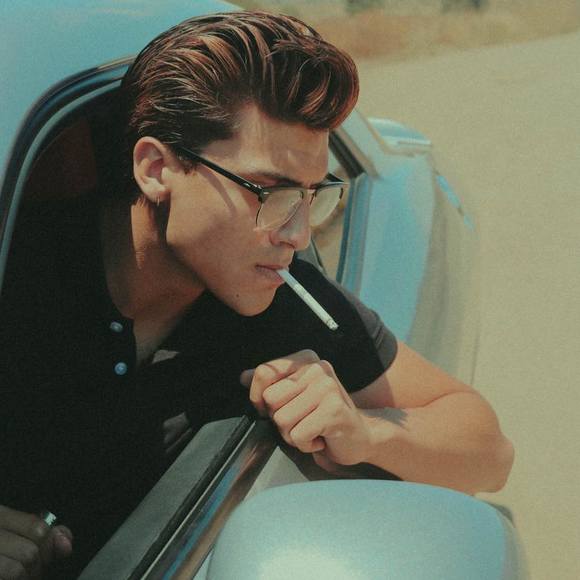 Meet your Posher, Daniel - Picture 1 of 1